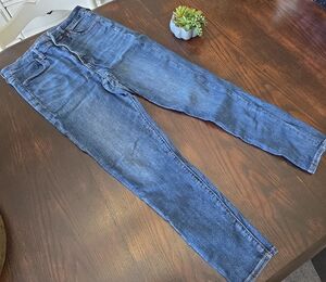 American Eagle Jeans - Super High Rise
